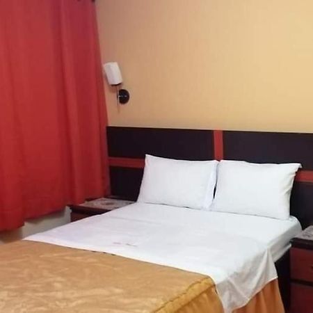 Hotel Mayros Satipo Ngoại thất bức ảnh
