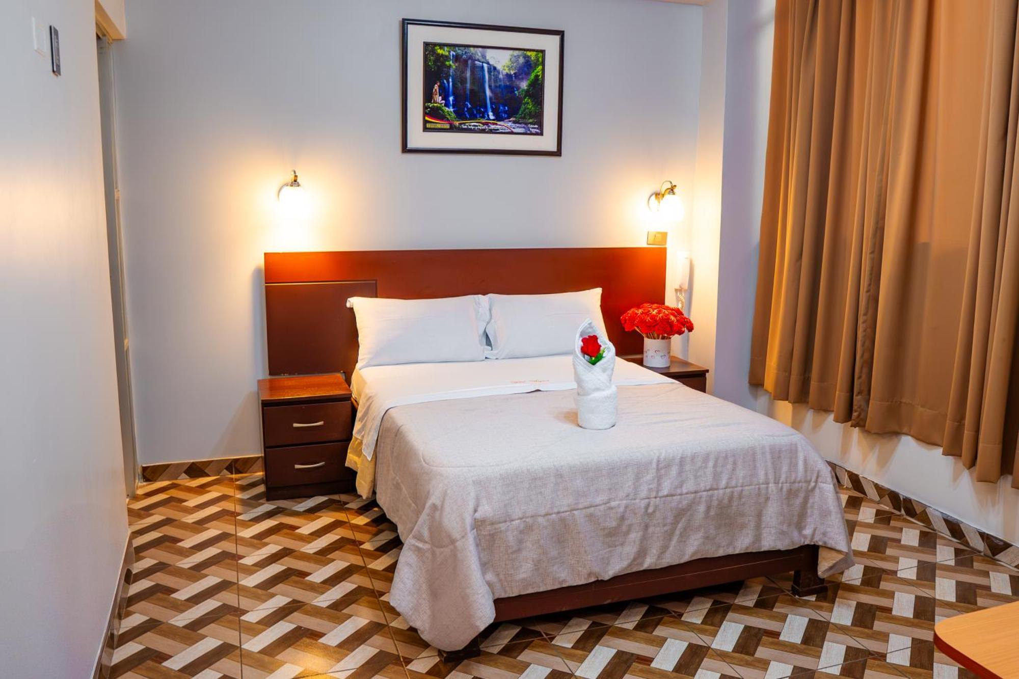 Hotel Mayros Satipo Ngoại thất bức ảnh